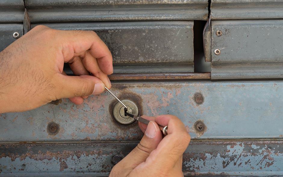  ouverture de porte claquée serrurier Bouqueval