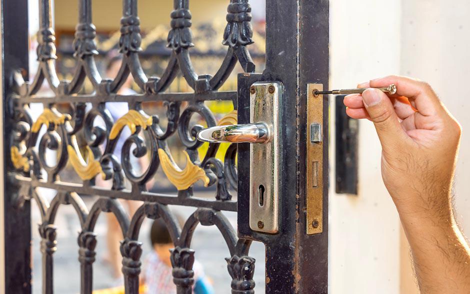 ouverture de porte Suresnes